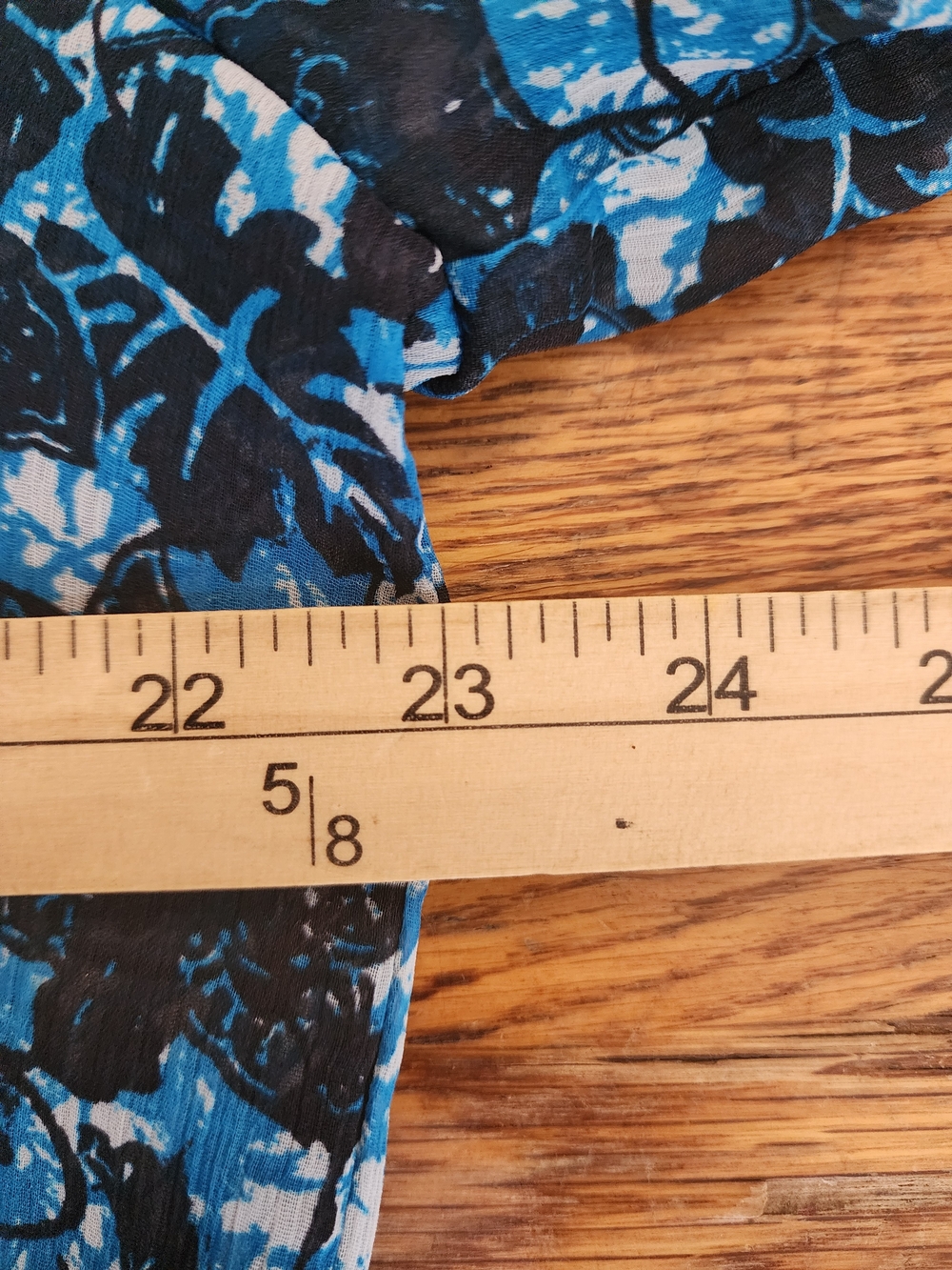 Anthropologie Blue Floral Sheer V-Neck Blouse - Picture 7 of 8